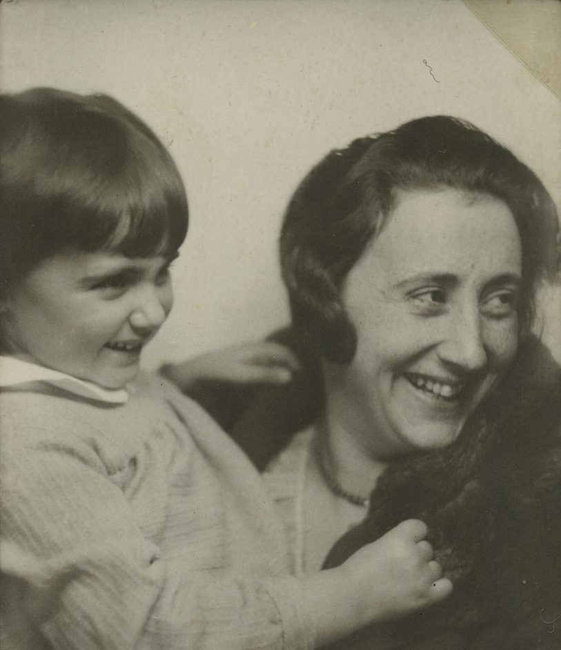Edith Frank and daughter Margot